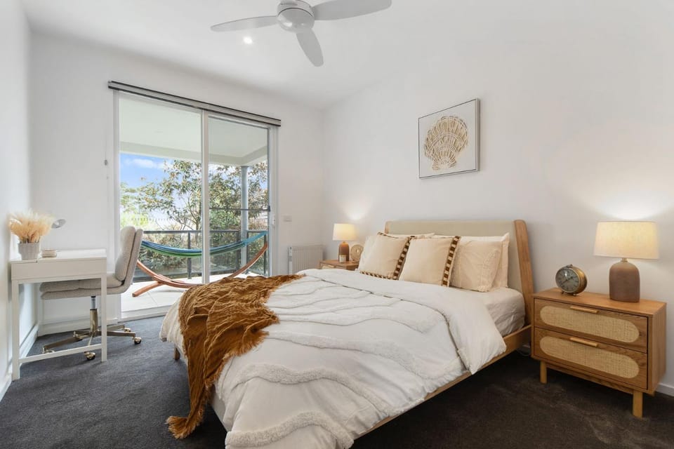 Beleura Views in Mornington House in Mornington
