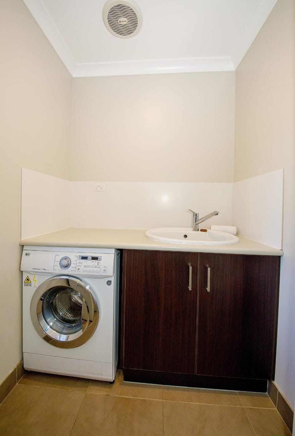 39C Cypress Apartment in Yarrawonga