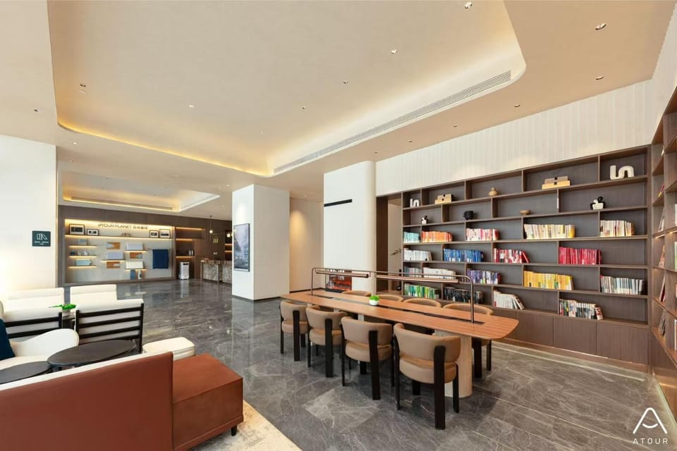 Atour Hotel Linyi Taisheng Plaza MixC Hotel in Jiangsu