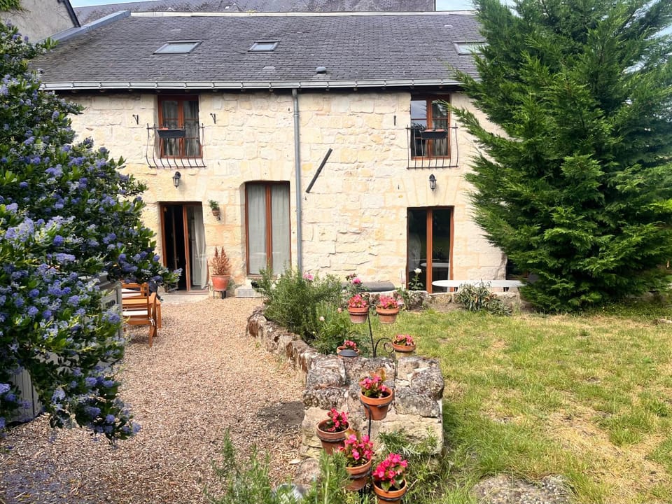 Property building, Garden