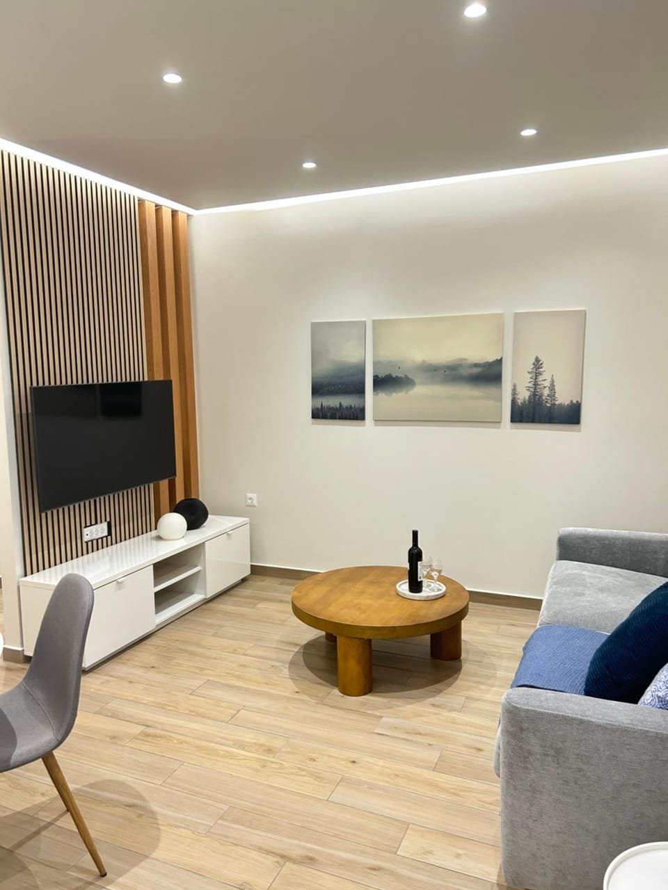 TV and multimedia, Living room
