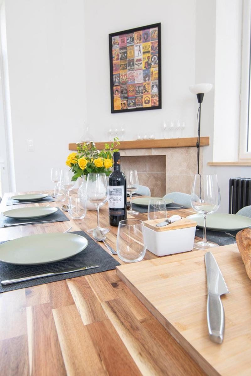 Treize Maison B-2 bed house in centre of Saint Severin House in Nouvelle-Aquitaine
