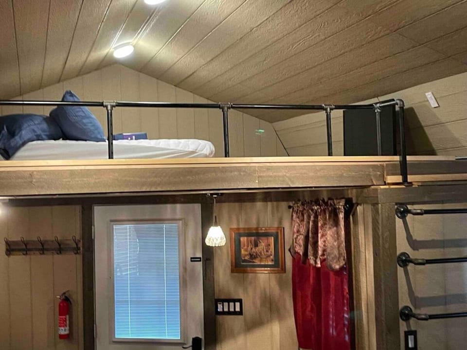 Bed, bunk bed
