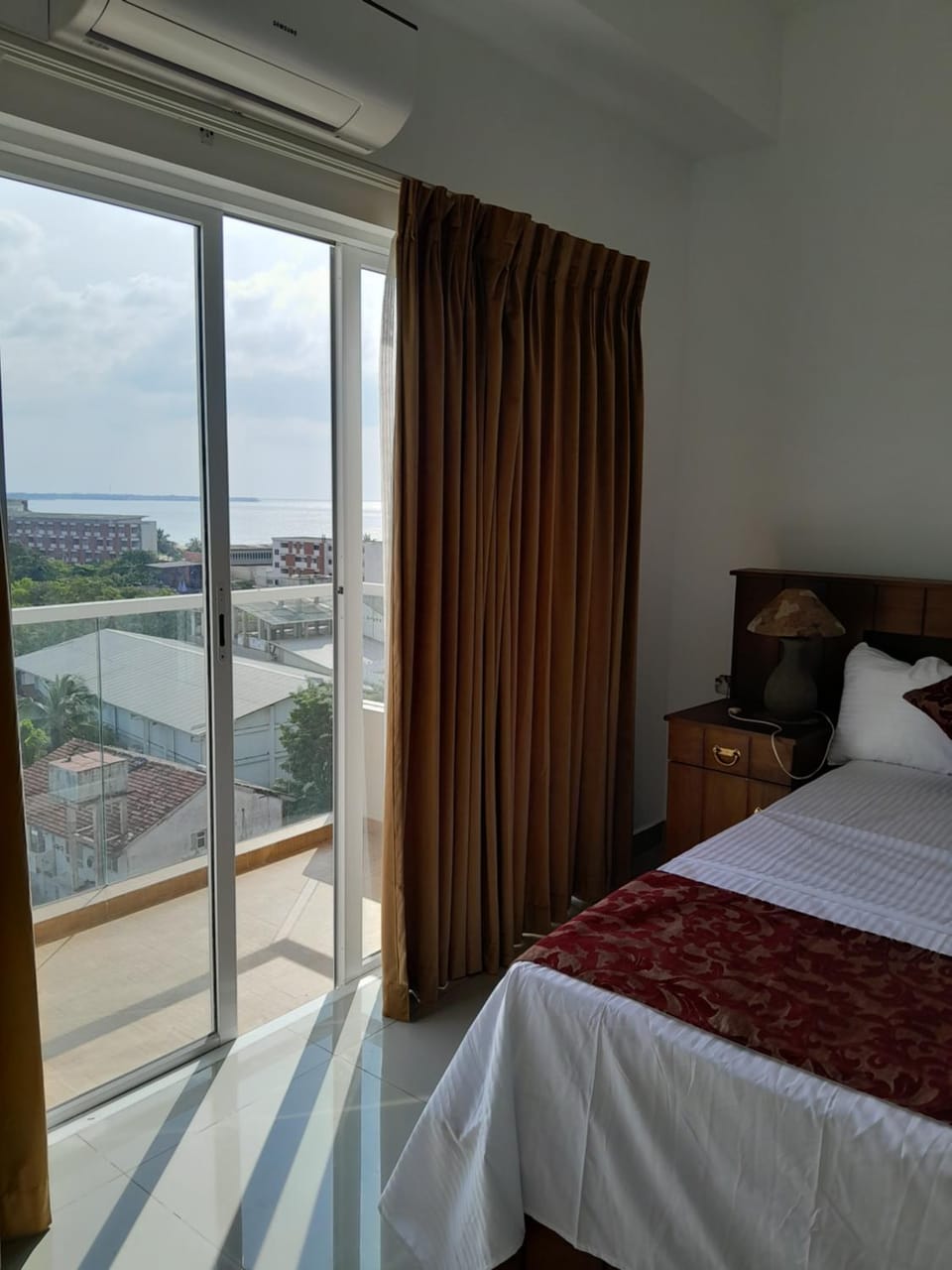 Ocean breeze Apartment in Negombo