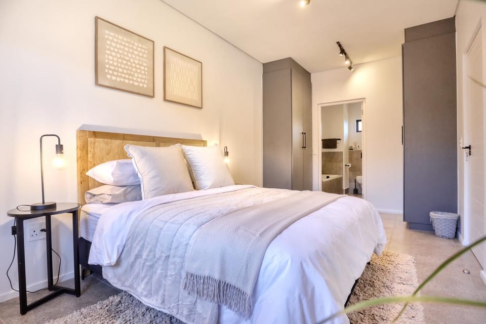 Bed, Bedroom, storage