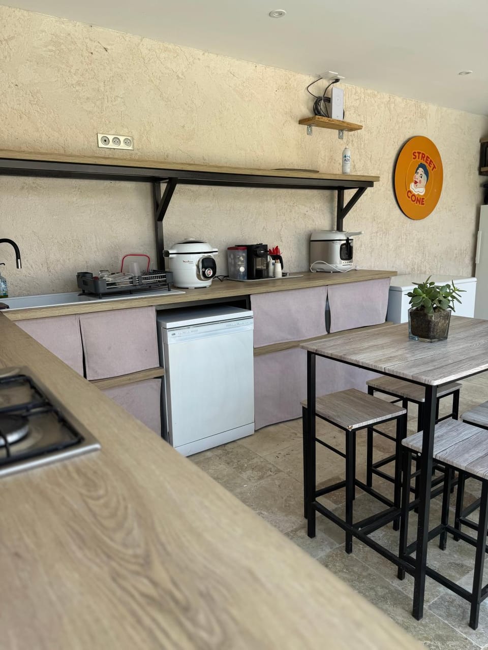Studio Indépendant dans Villa Bed and Breakfast in Roquebrune-sur-Argens