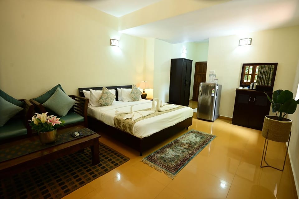 Seating area, Bedroom