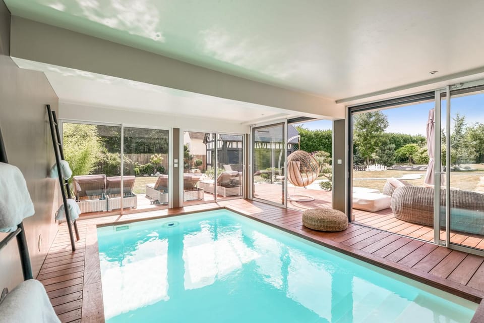 Garden, Pool view, Swimming pool, sunbed