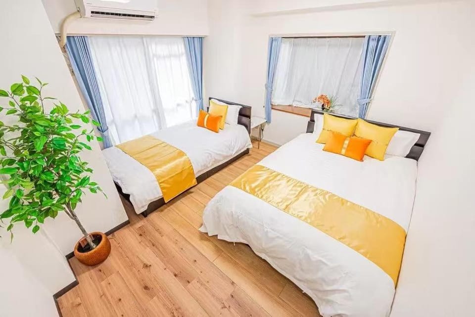 Bed, Bedroom, air conditioner