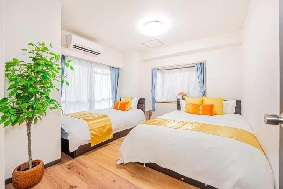 Bed, Bedroom, air conditioner