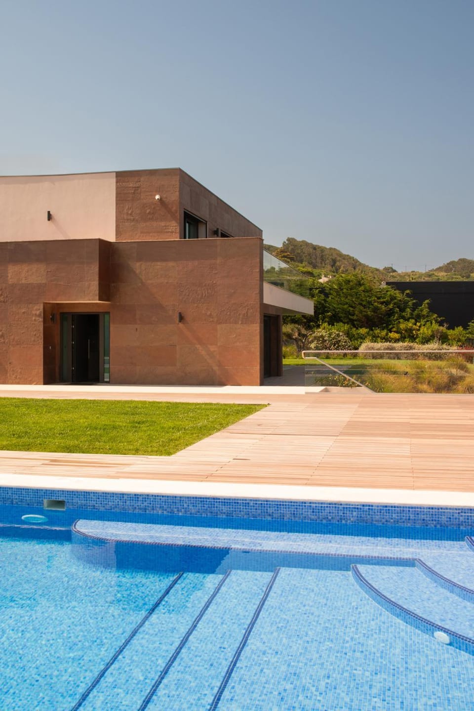Swimming pool, Swimming pool