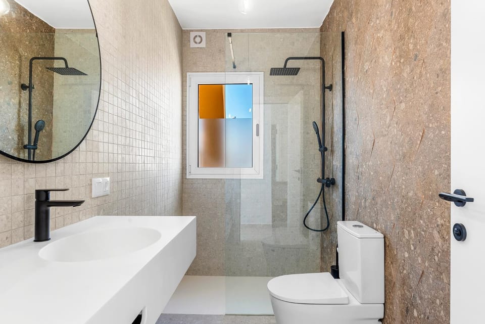 Shower, Bathroom