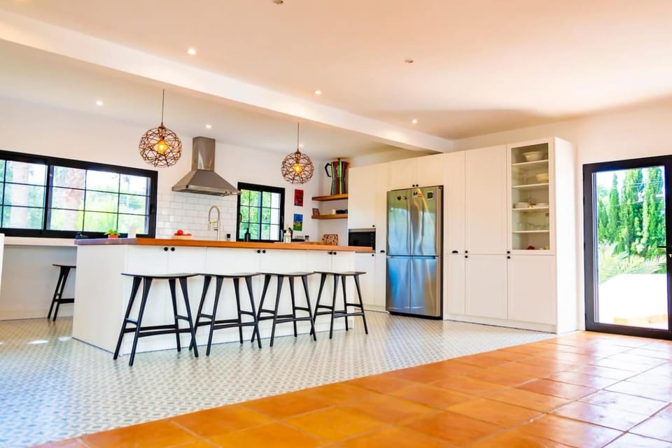 Mediterranean Luxe Villa • 8PAX • Pool • BBQ •Cozy Villa in Marina Alta