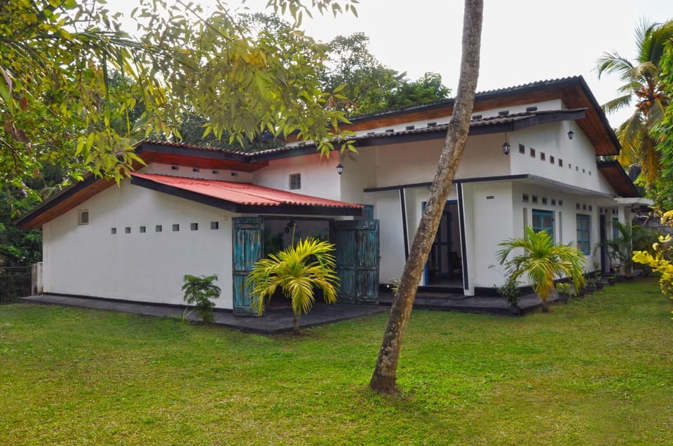 Property building, Garden, Garden view
