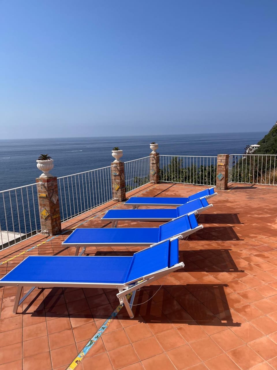 Property building, View (from property/room), Balcony/Terrace, Sea view