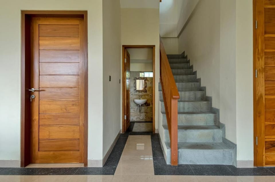 Villa Belanda Three Bed Room House in Sukawati
