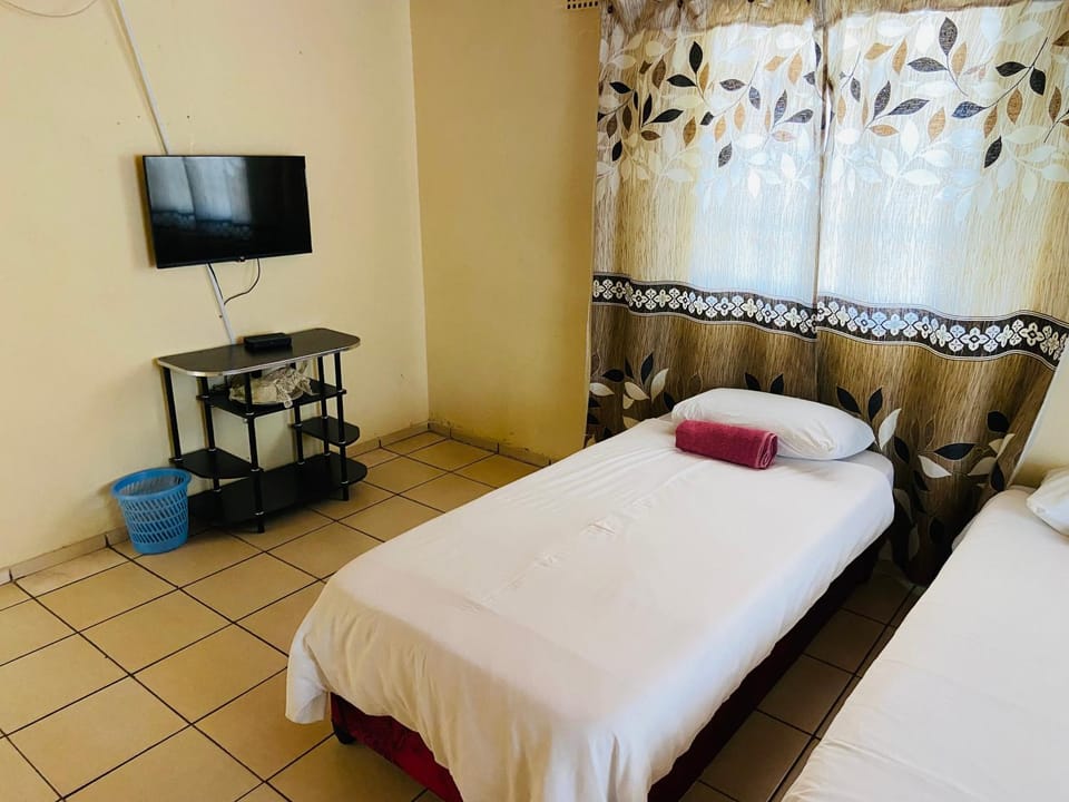 UHLABA USAMILA BnB ACCOMMODATION Bed and Breakfast in KwaZulu-Natal