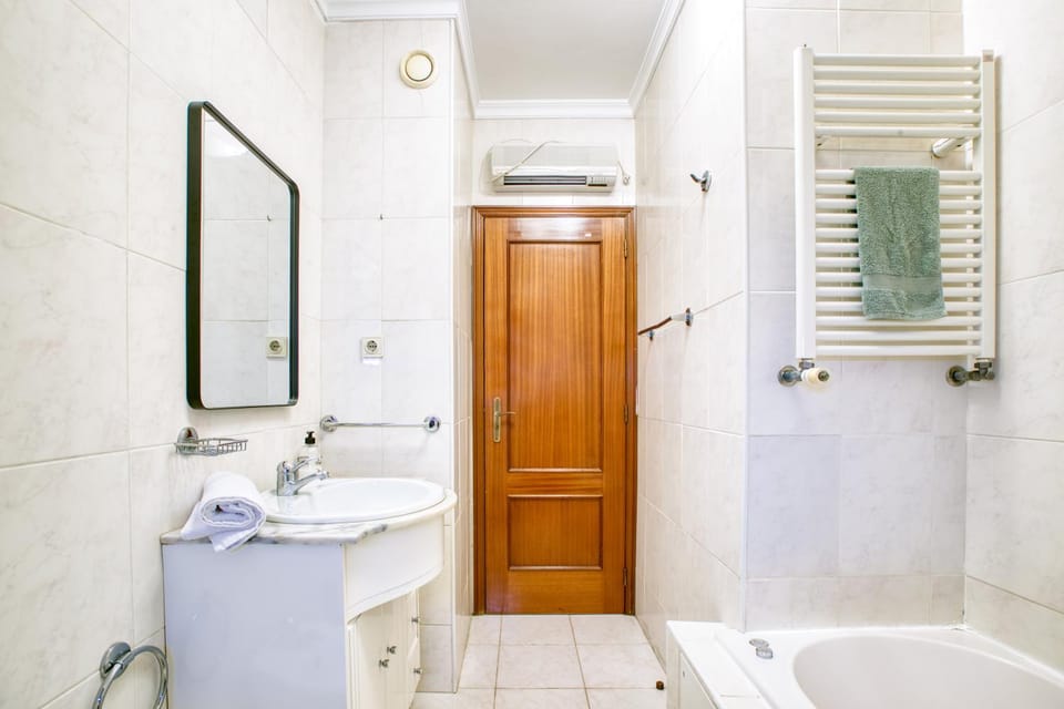 Amazing Apartment Gaia - Oporto with garage Apartment in Vila Nova de Gaia