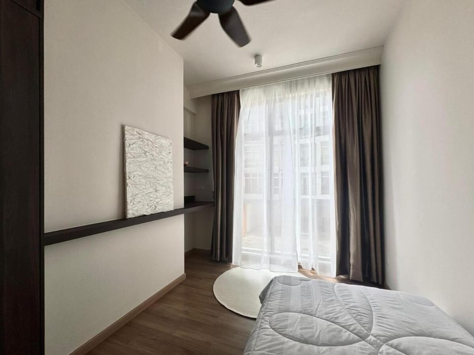 Cosy Comfort Suite 3BR at Midas Seri Alam Apartment in Johor