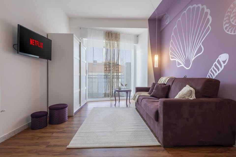 Conchiglia design vista mare/spiaggia+parking Apartment in Diano Marina