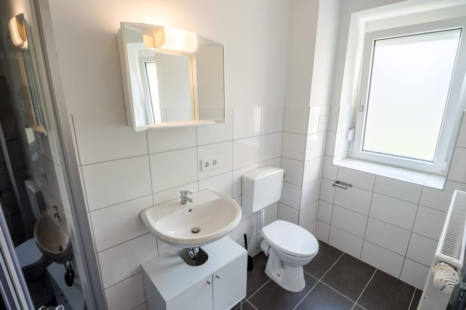 Toilet, Bathroom
