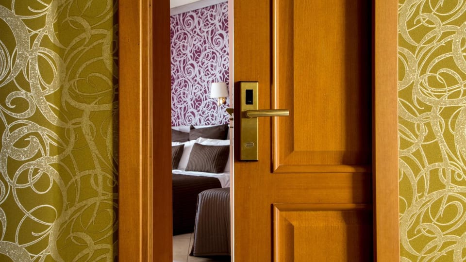 Decorative detail