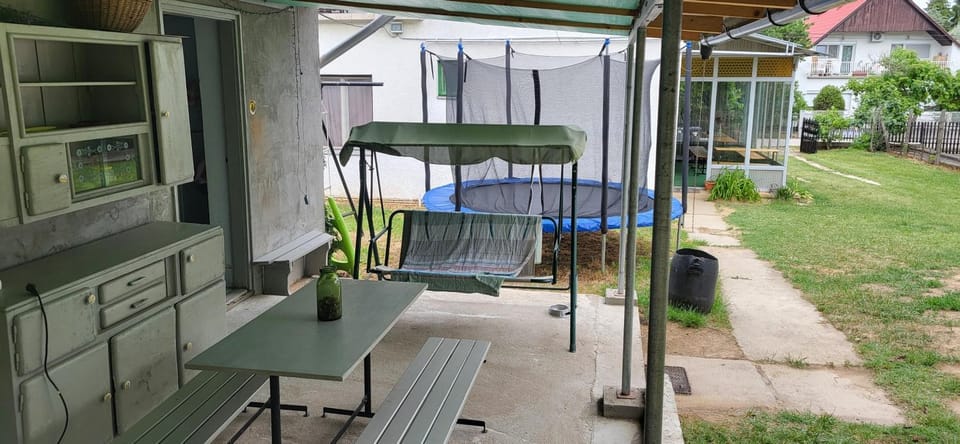 Z21 Apartman Apartment in Balatonszárszó