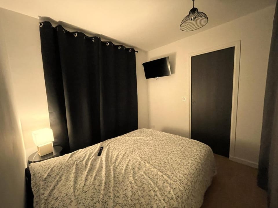 2 pièces Cosy avec parking privé Apartment in Caen