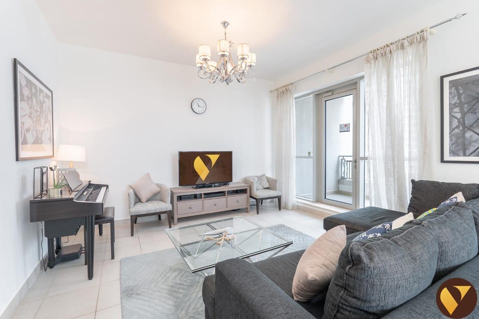 TV and multimedia, Balcony/Terrace, Living room