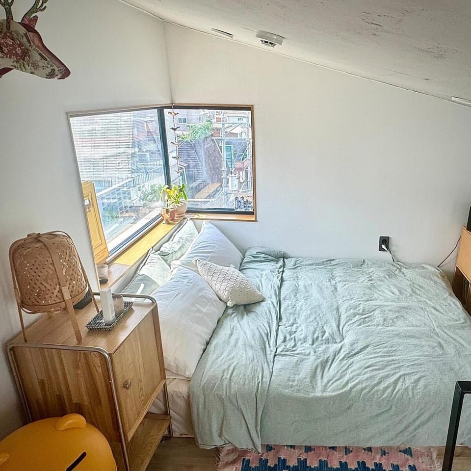 Rooftop House Seongsu Villa in Seoul