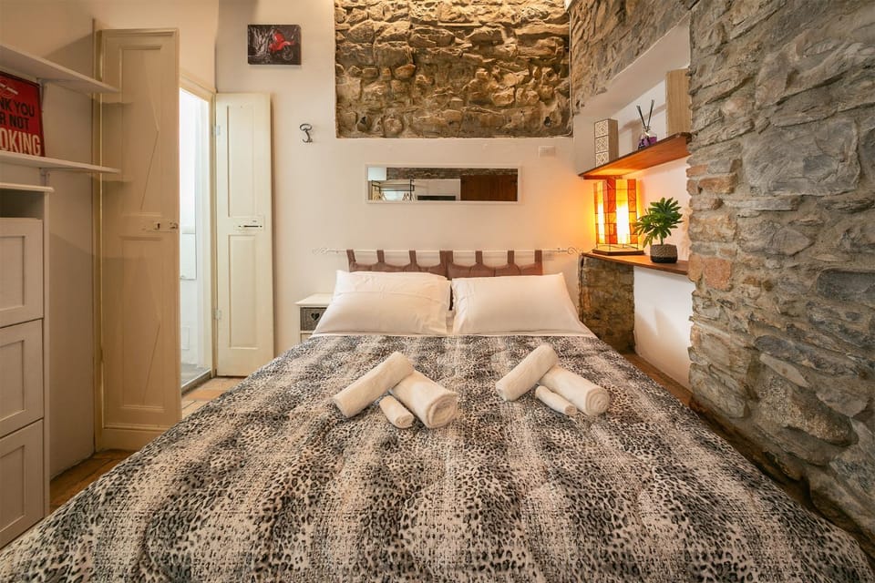Angolo Medioevale - Como Centro Apartment in Como