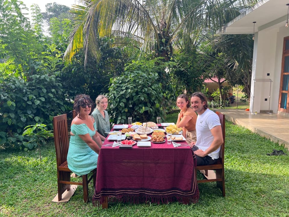 Space Hiri - Hiriketiya Bed and Breakfast in Southern Province