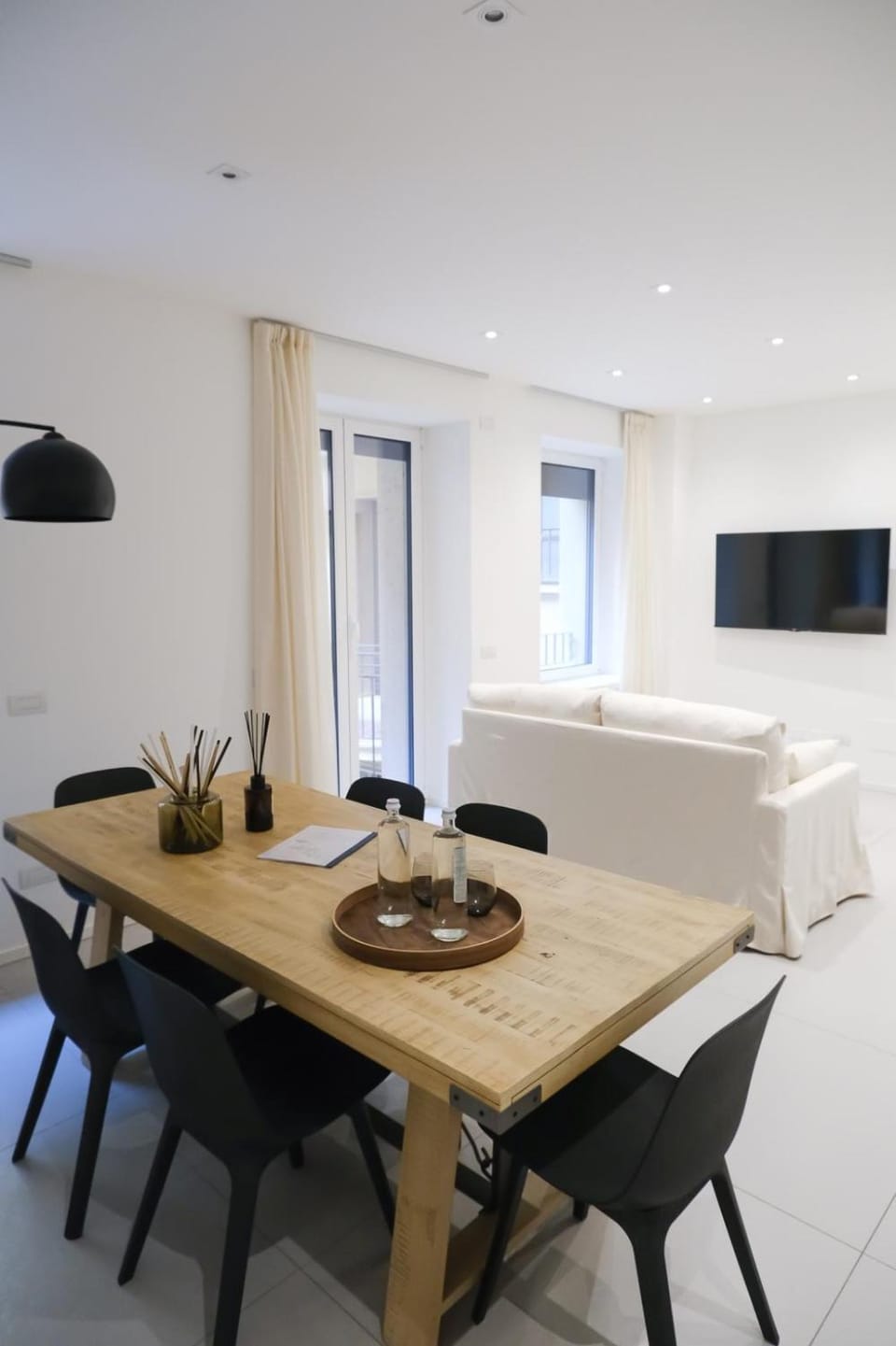 Living room, Dining area