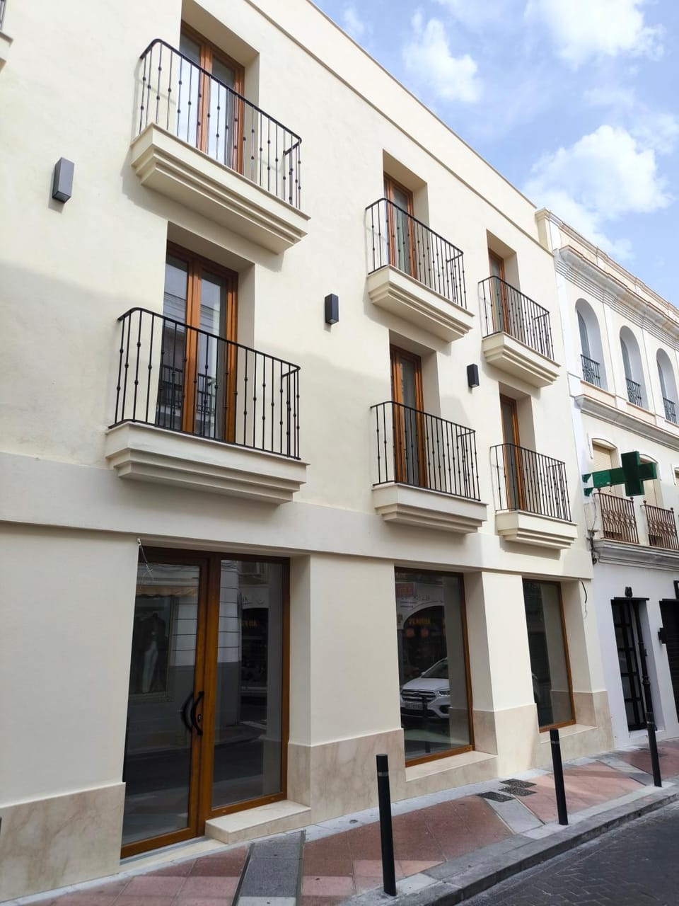 Property building, Location