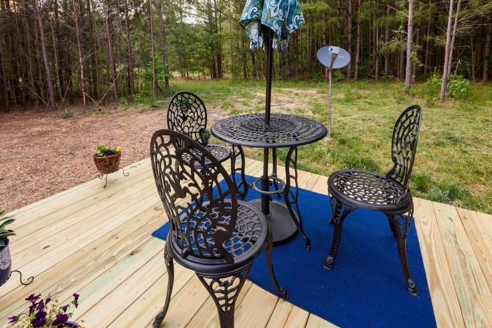 Garden, Seating area