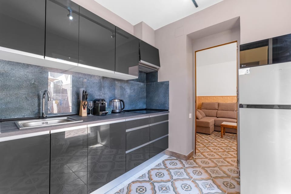 Kitchen or kitchenette, Living room
