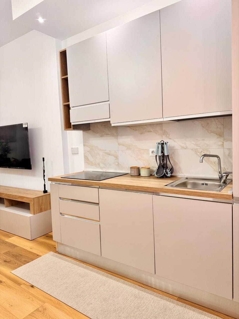 Lolus House Apartment in Rome