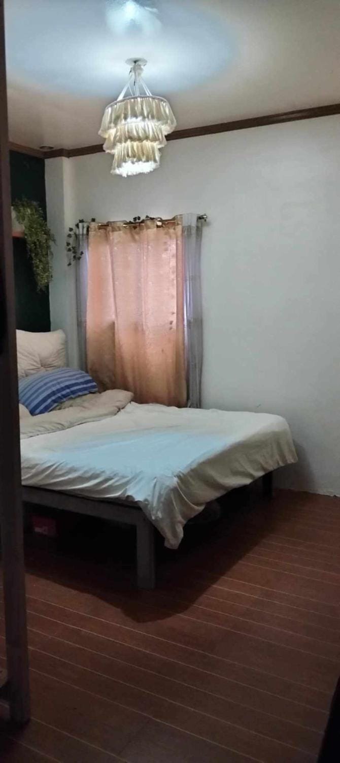 Vacation Home by Rowena Sacarez House in Calabarzon