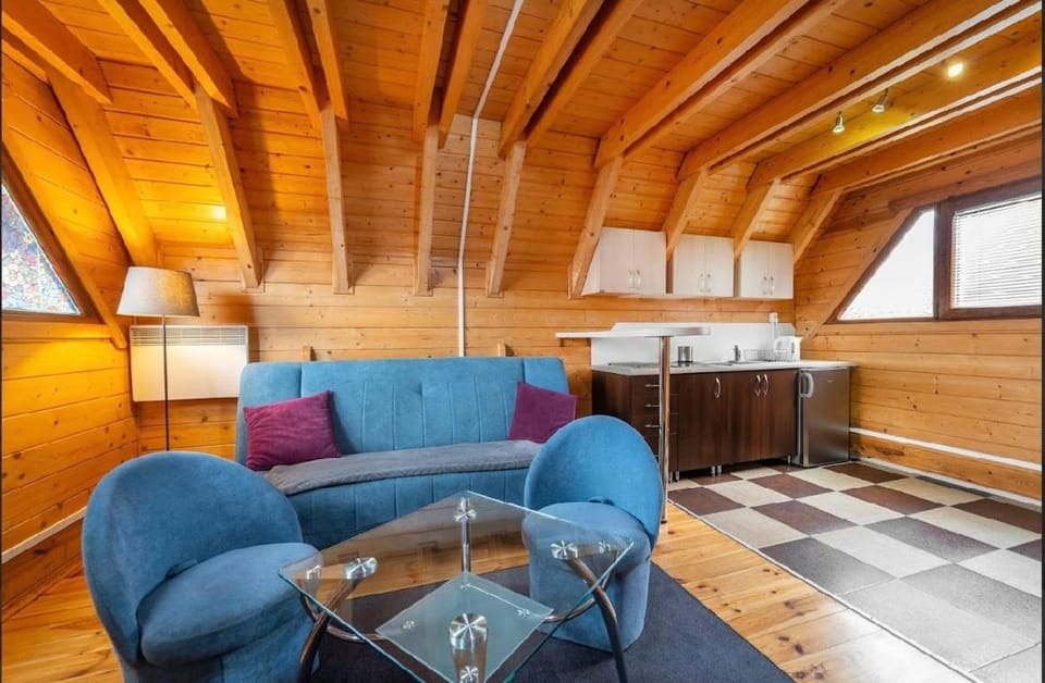 Domki Port Jastarnia Campground/ 
RV Resort in Pomeranian Voivodeship