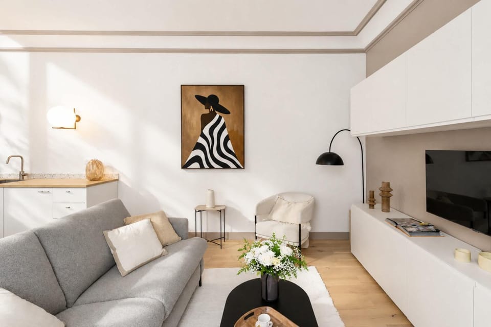 TV and multimedia, Living room, Seating area