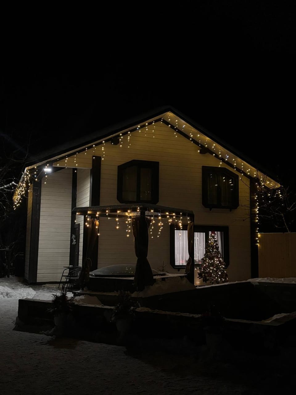 Гія в Баню House in Ukraine