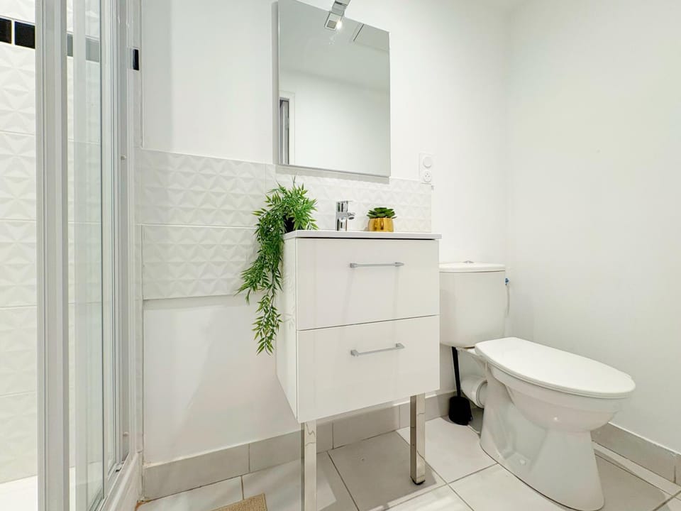 Songoria - Appartement 4 personnes - check in h24 & wifi Apartment in Villeurbanne