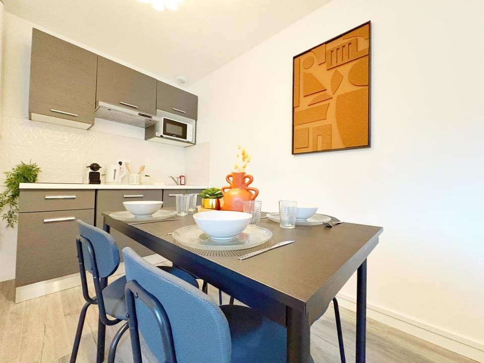 Songoria - Appartement 4 personnes - check in h24 & wifi Apartment in Villeurbanne