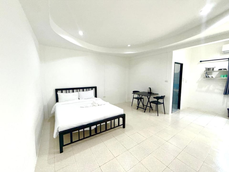 Patong Canal Villa 102 Apartment in Patong
