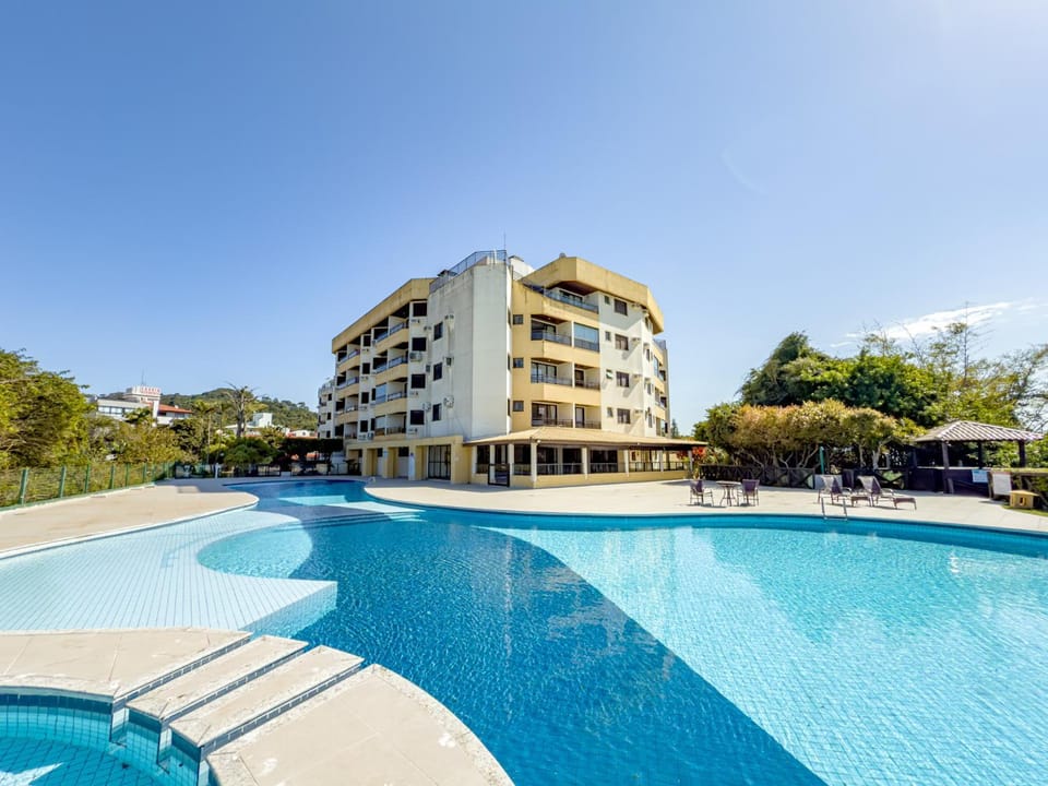 C105 Lindo apartamento com vista para o mar em Canasvieiras Apartment in Florianopolis