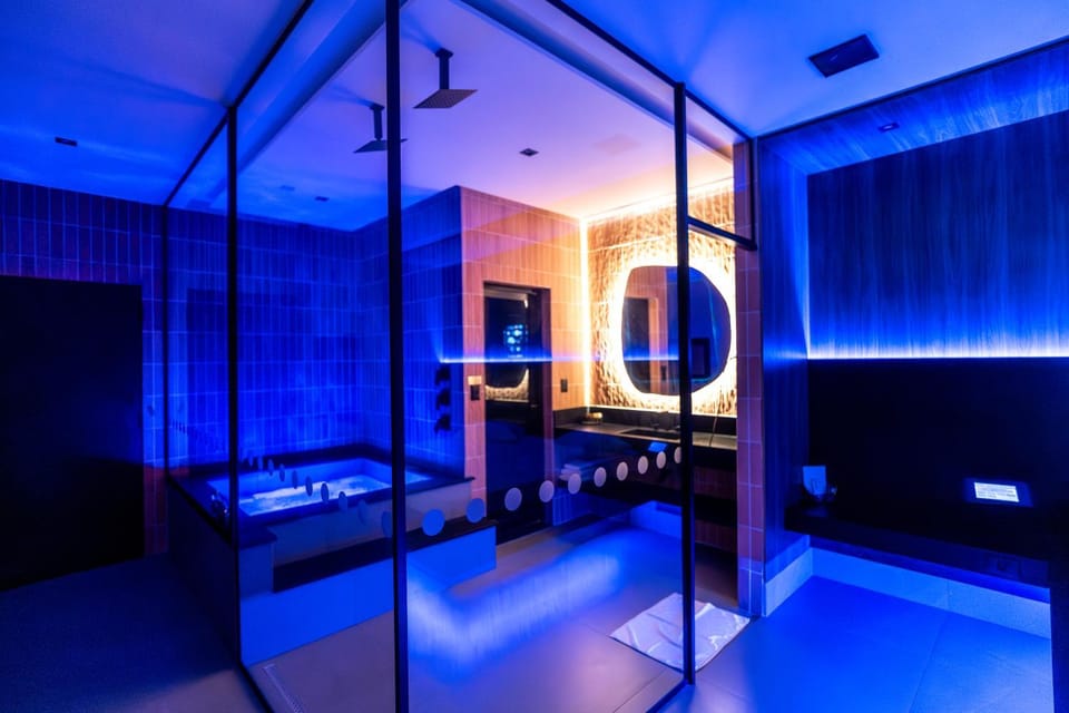 Shower, Bathroom