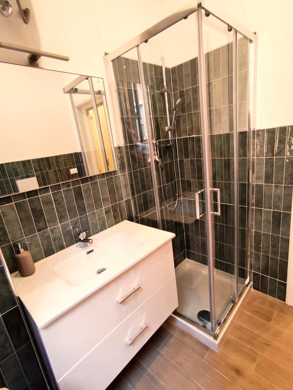 Shower, Bathroom