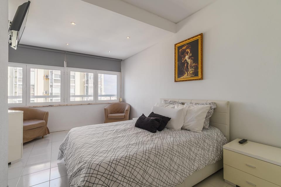 Living room, Bedroom