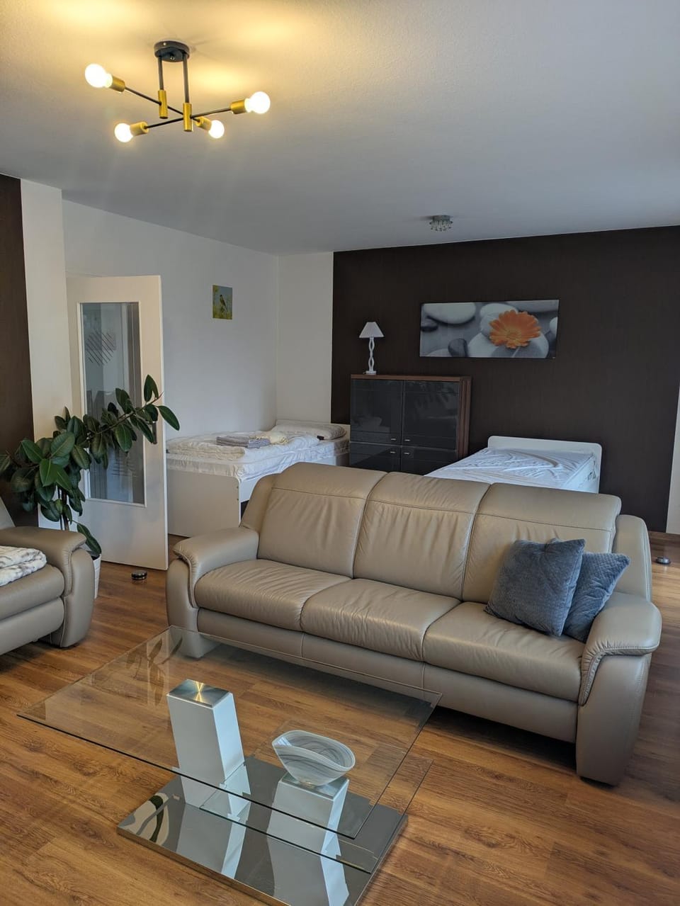 Schöne, große Wohnung mit 3 Betten Apartment in Lower Saxony, Germany