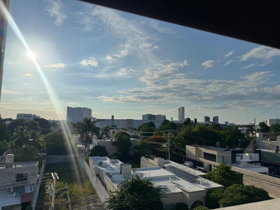 Modern apartment in a great location in Altabrisa Apartment in Merida